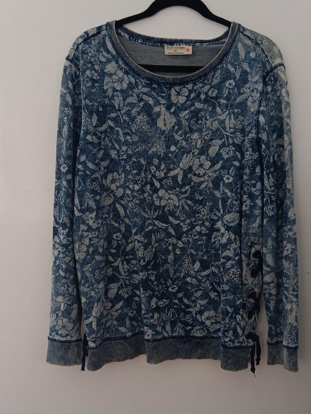 Ruff Hewn Floral Lace Up Sides Sweatshirt #3629